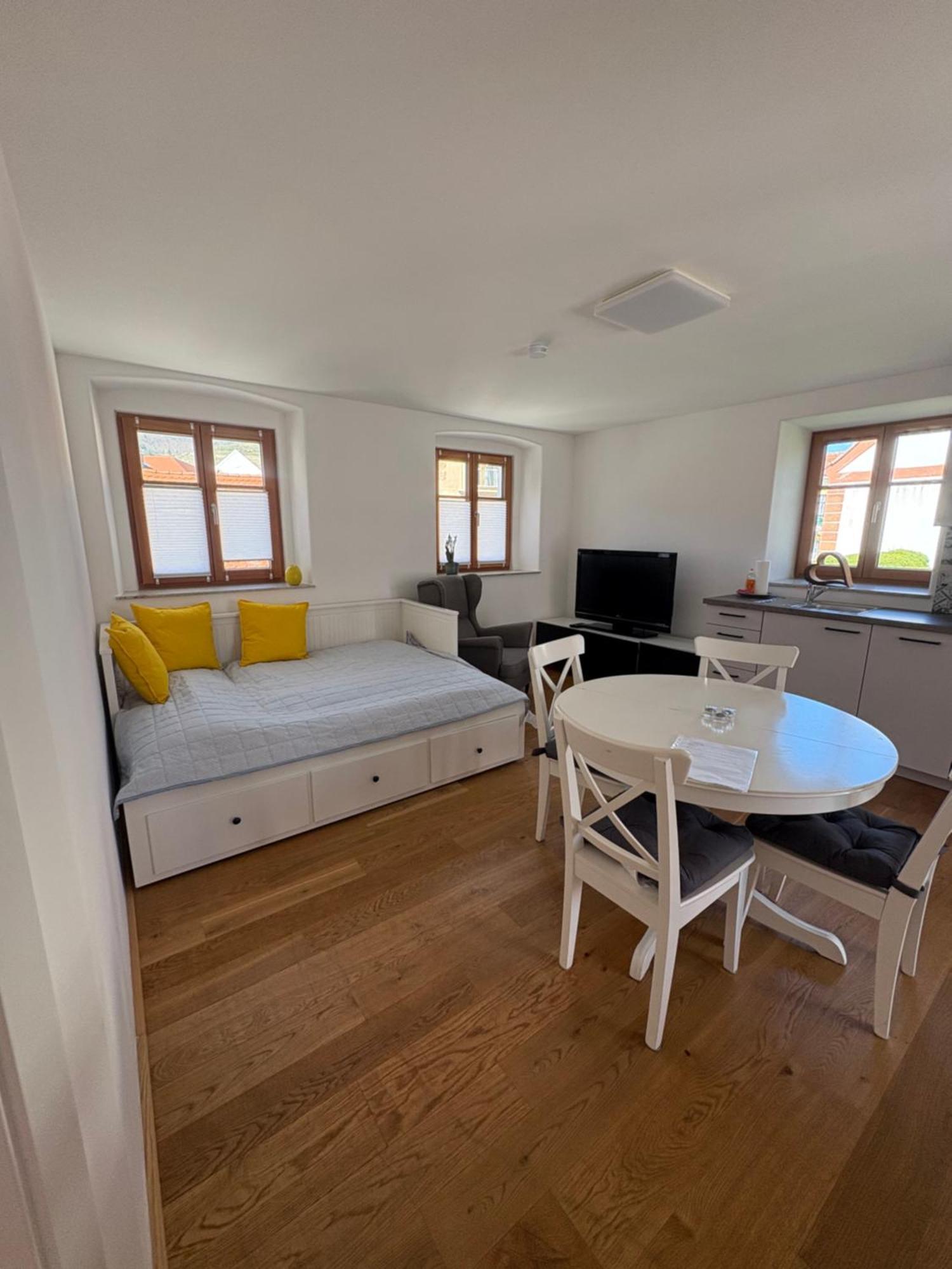 Holiday home Altes Winzerhaus In Der Wachau - Neu Renoviertes Haus Mit Terrasse